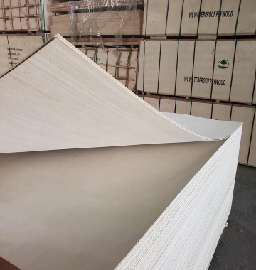 Plywood Pine AA 4